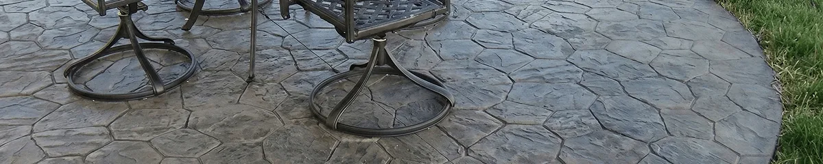 Garden relaxation area with professionally installed stone flooring in Tempe AZ